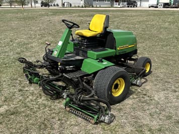 Main image John Deere 3235B